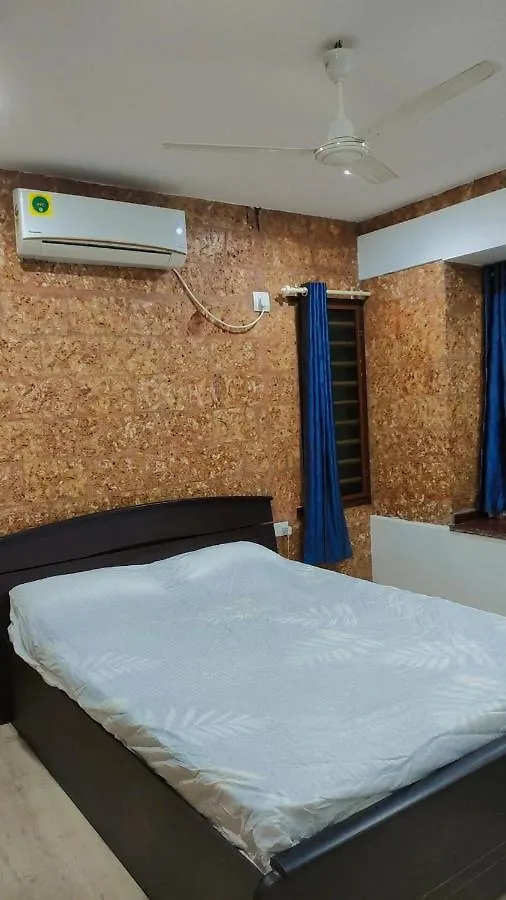 Chinchoos Homestay Kannangad 아파트